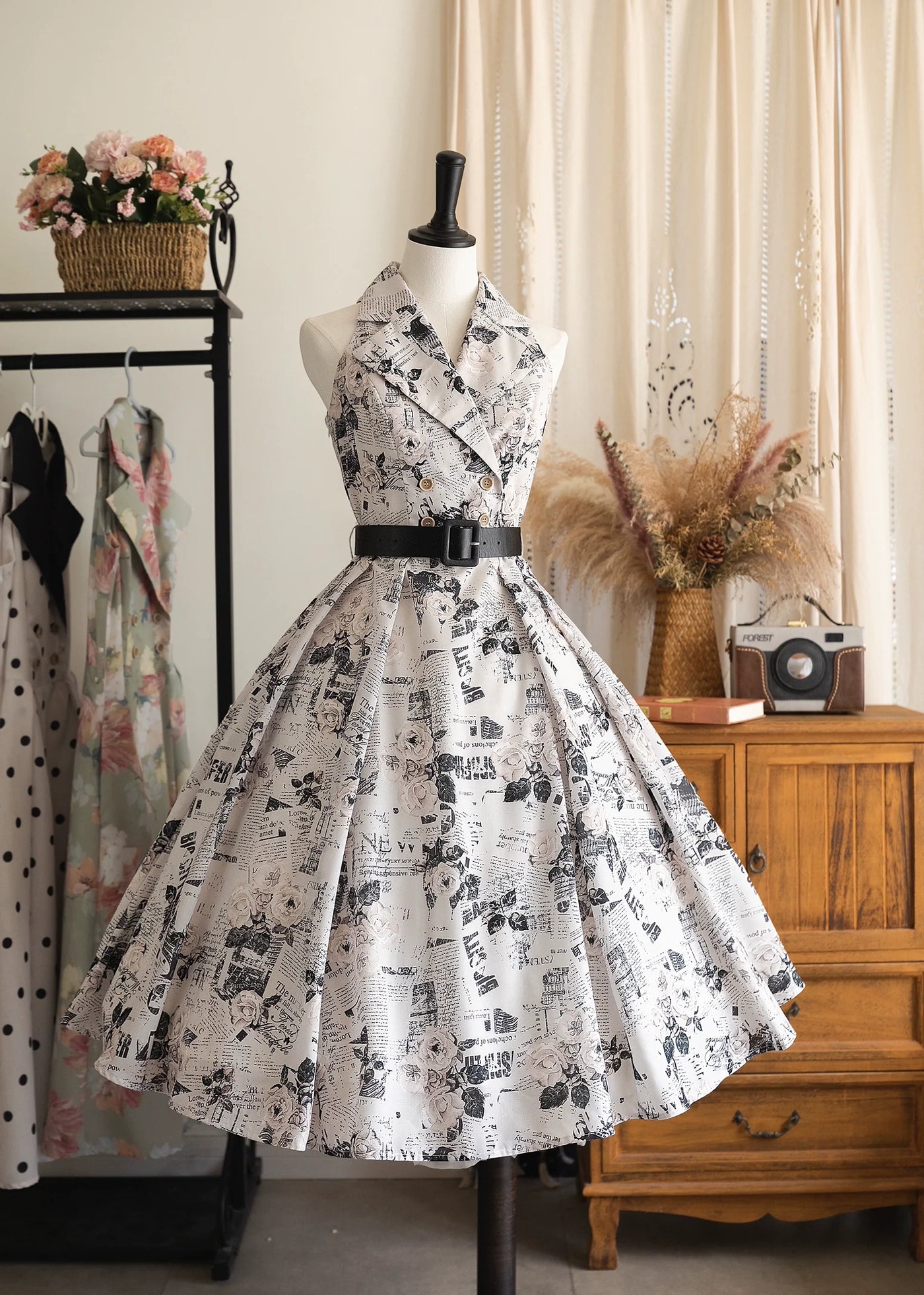 Afternoon Forest - Vintage Lolita Halter-neck JSK Dress in French Style Newspaper S