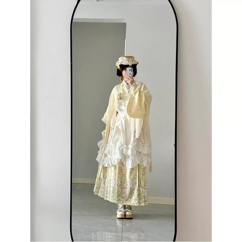 Creamy - Hanfu Fusion - Yellow Top and Mamian Skirt Set with Pipa Sleeves
