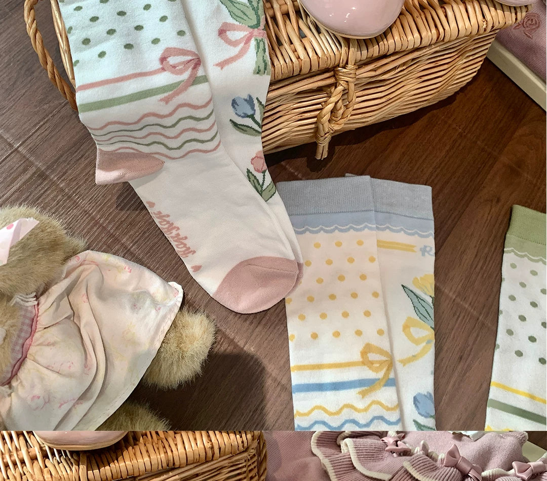 roji roji - Tulip Ribbon - Cotton Socks with Tulip and Bow Motifs