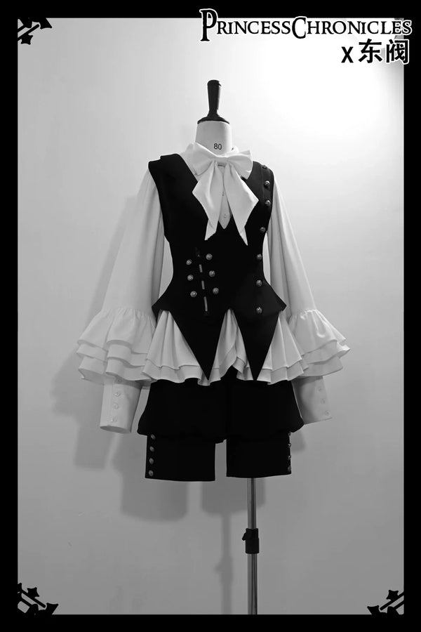 Princess Chronicles - Ashes - Vintage Ouji Lolita Blouse and Shorts Set