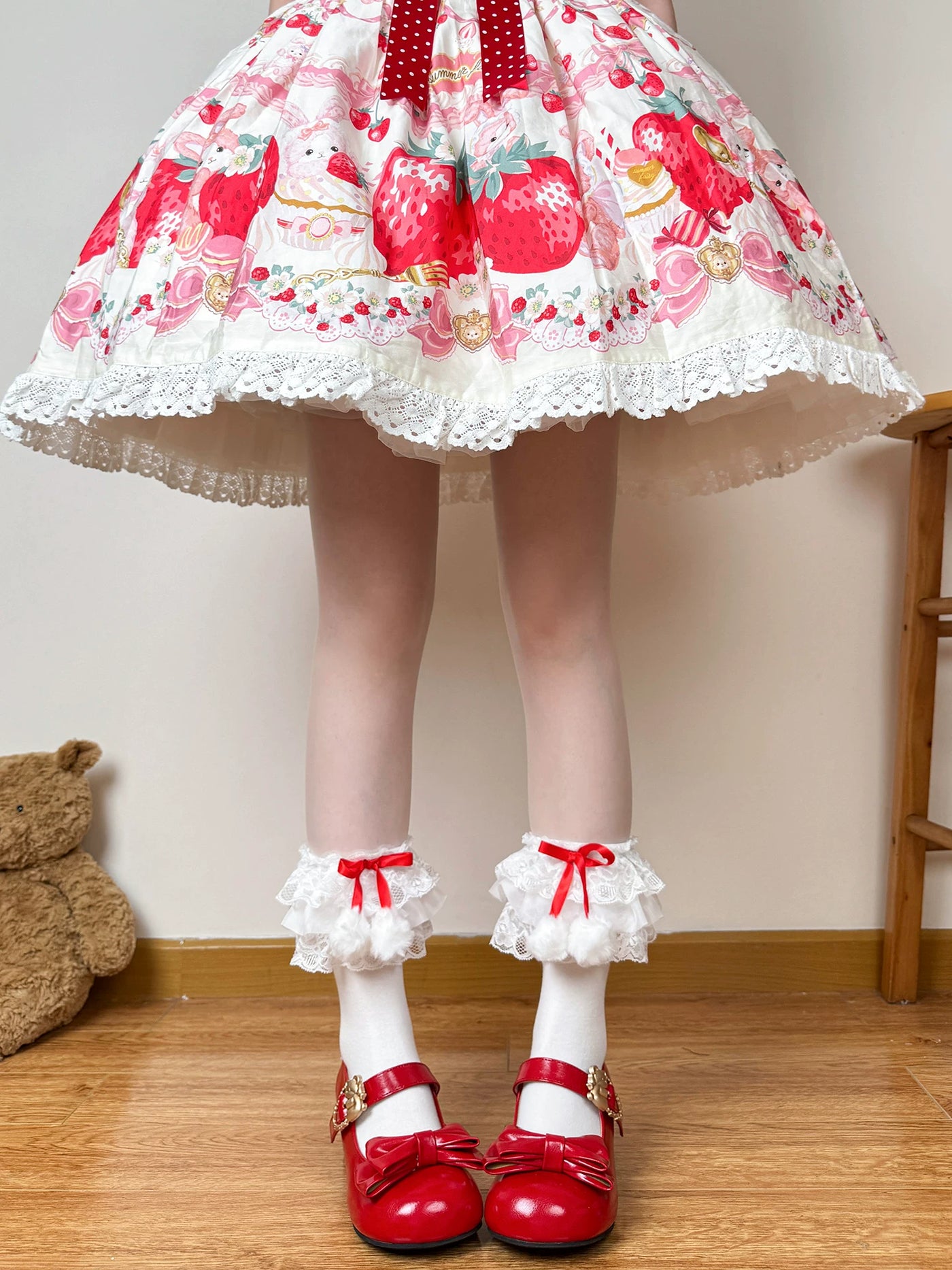 Chubby Bear Tales - Strawberry Ribbon Collection - Red-and-White Socks with Bow and Pom-Pom Variants