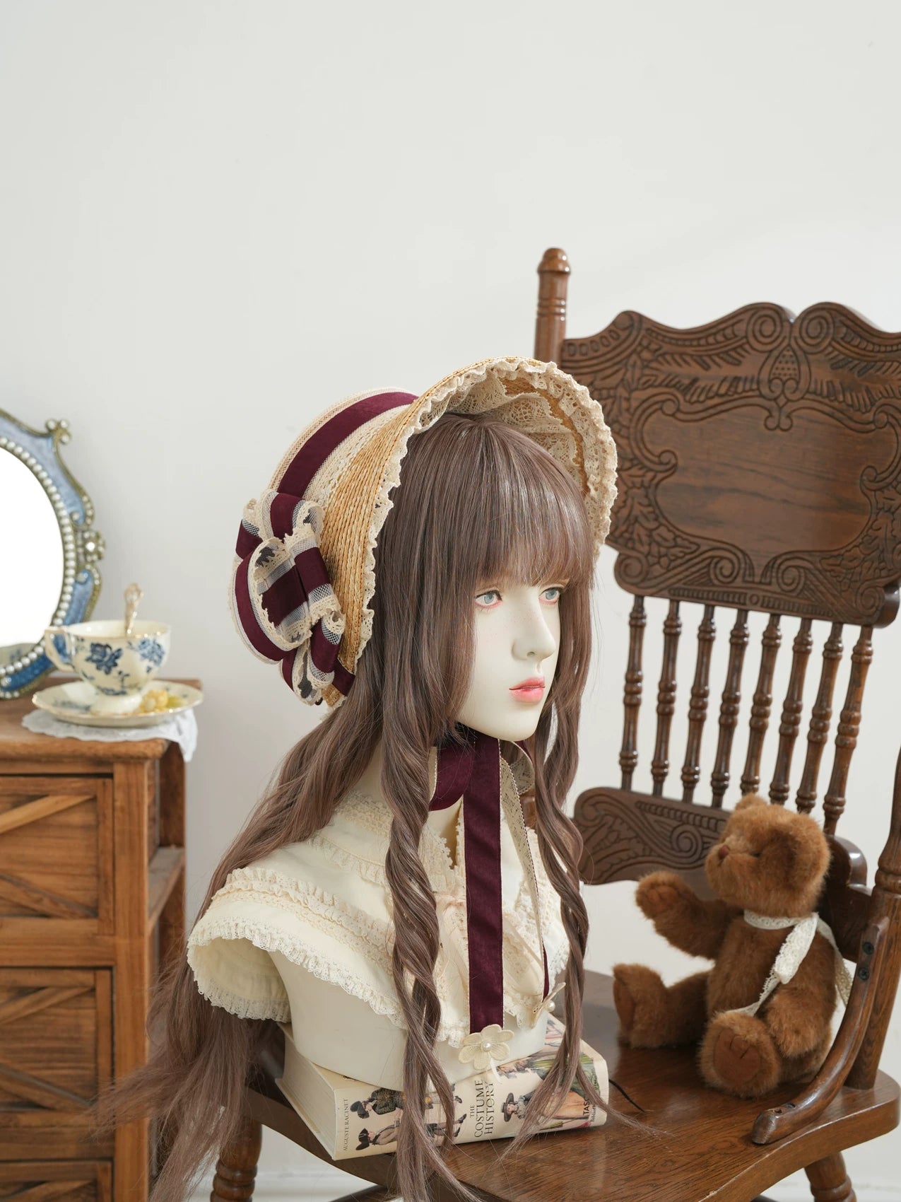 Star Box - Old Summer Shadow - Straw Bonnet with a Lace-Trimmed Brim