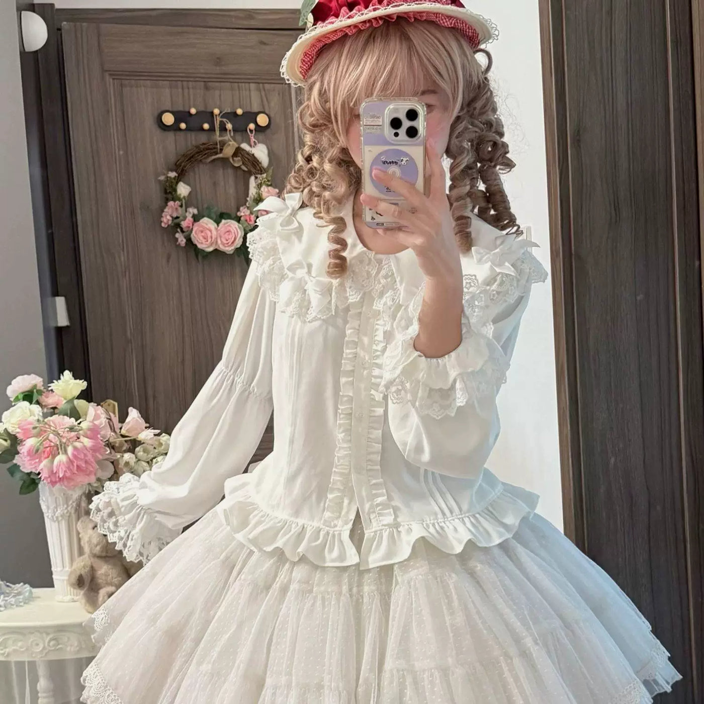 Sweetheart Dream Machine - Little Milk Candy - Milky white long-sleeve blouse with lace ties and bows