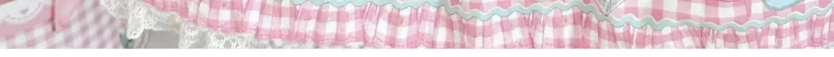 sheeppuff - Heart Lace Boston - Boston Bag with Heart Panel and Bow