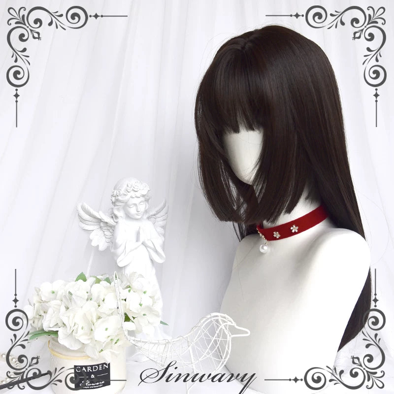 Black straight hime-cut wig with full fringe - view 3