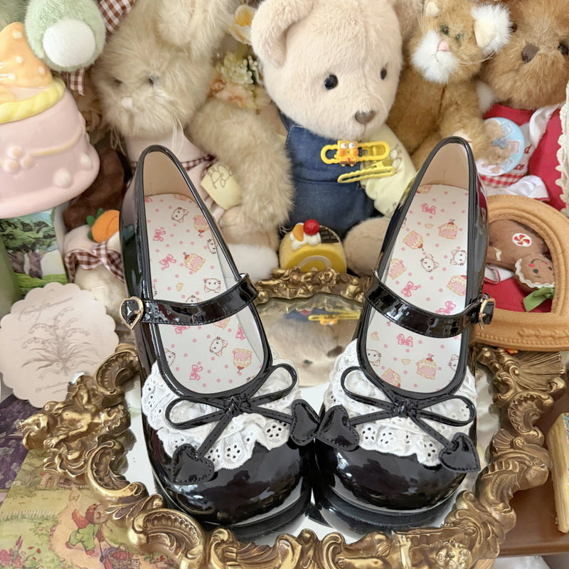 Kitten Toast – Cherry Lace – Cat-Heel Mary Jane Shoes in Glossy Black - 2.5 cm Heel — product photo 14