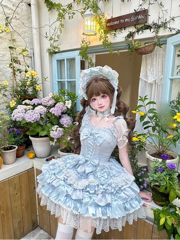 Creamy - Blue Heart Doll - Blue Lolita dress with a train and heart brooches