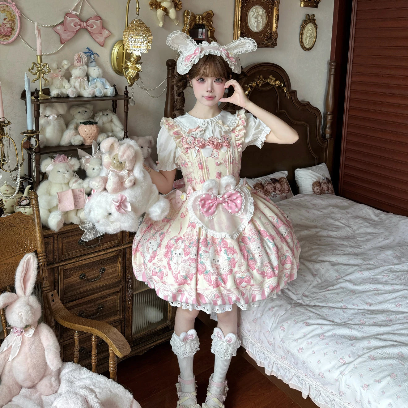 Coconut Bear - Cream Rabbit Berry - Pink JSK Dress with a Rabbit-and-Strawberry Print