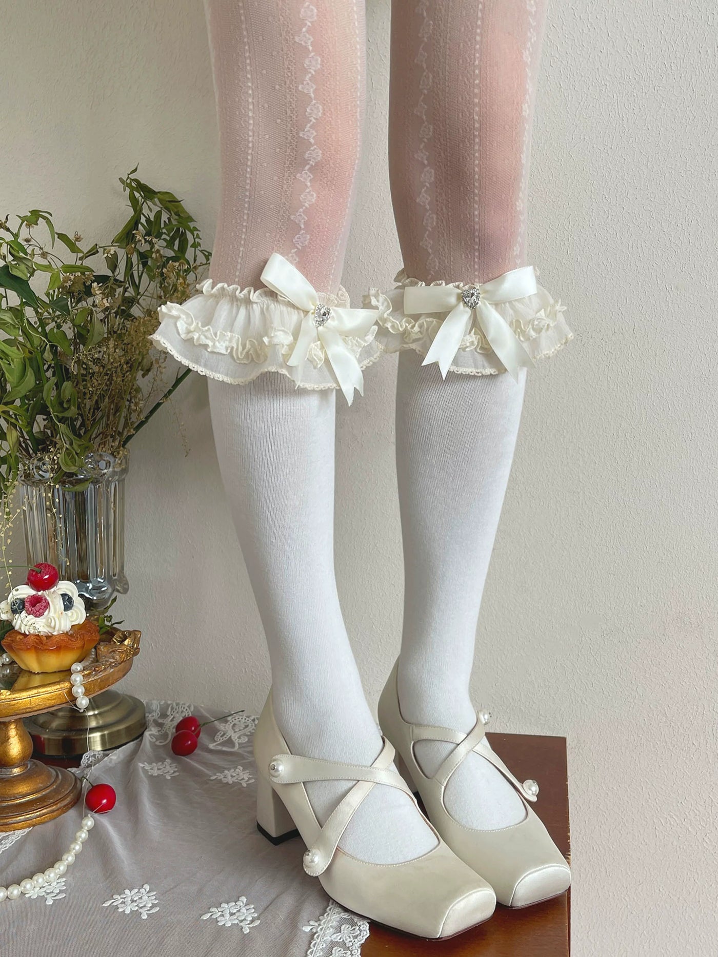 Sock Noble - Ballet Satin - Socks with lace bows
