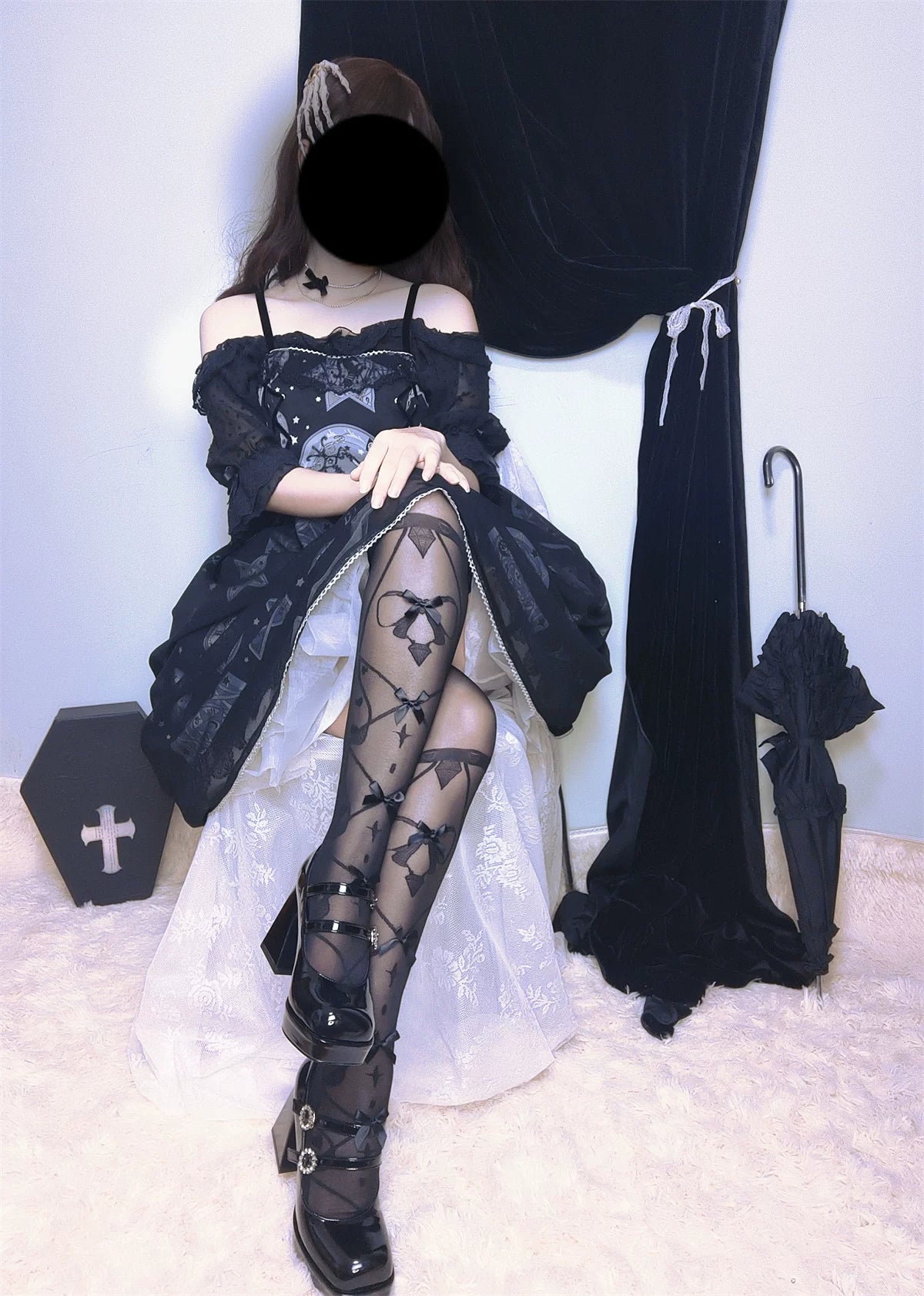 Fantasy Doll - Diamond Sweetheart - Bow Over-the-Knee Socks