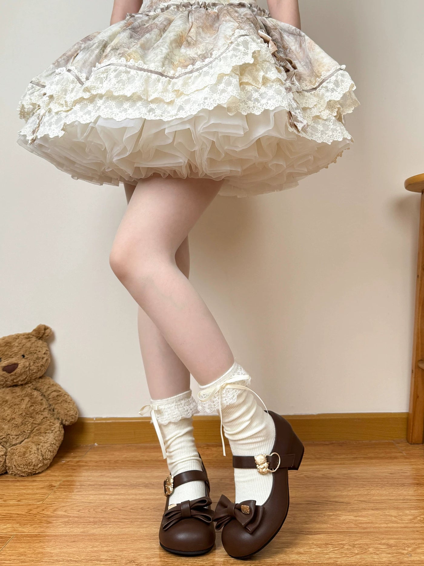 Chubby Bear Tales - Vintage Doll - Lace-Trimmed Mid-Calf Socks