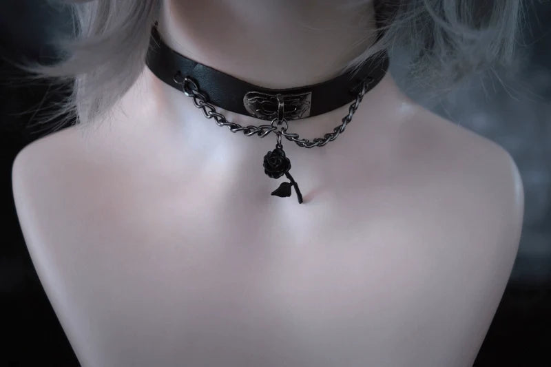 Strange Sugar - Gothic Lolita Choker Faux Leather - Rose Pendant Necklace Neckwear
