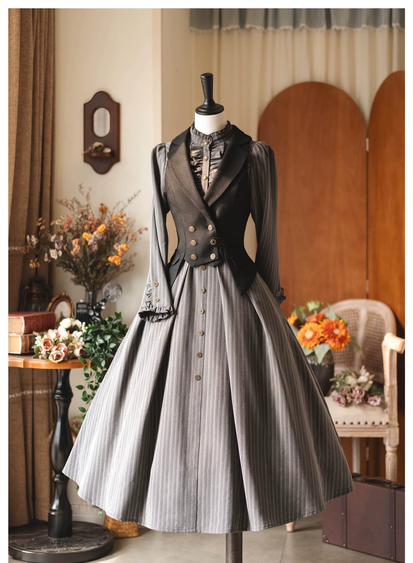 Forest Wardrobe - Forest Castle - Classic Lolita Long Striped Dress, Irregular Hem Vest