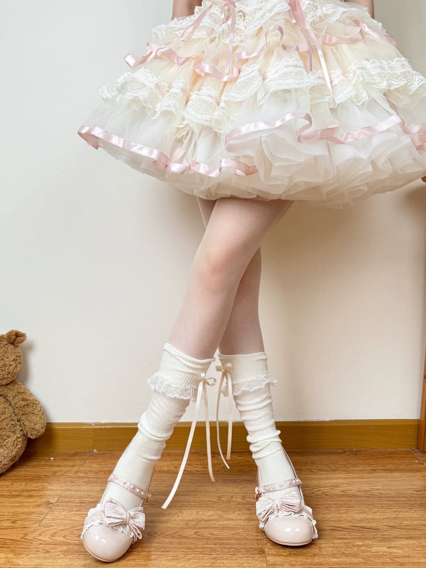 Chubby Bear Tales - Cream Ballet - Lightweight Calf Scrunch Socks with Lace Cuffs
