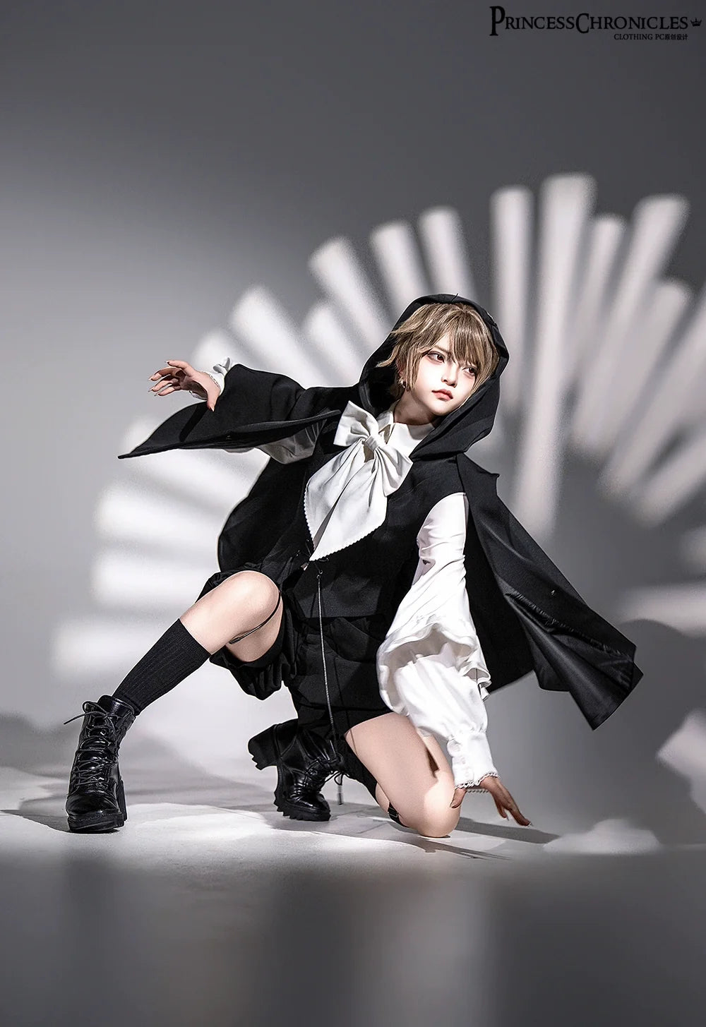 Princess Chronicles - Rabbit Feather - Black Ouji Lolita Vest Shorts Suit Prince Cloak Set