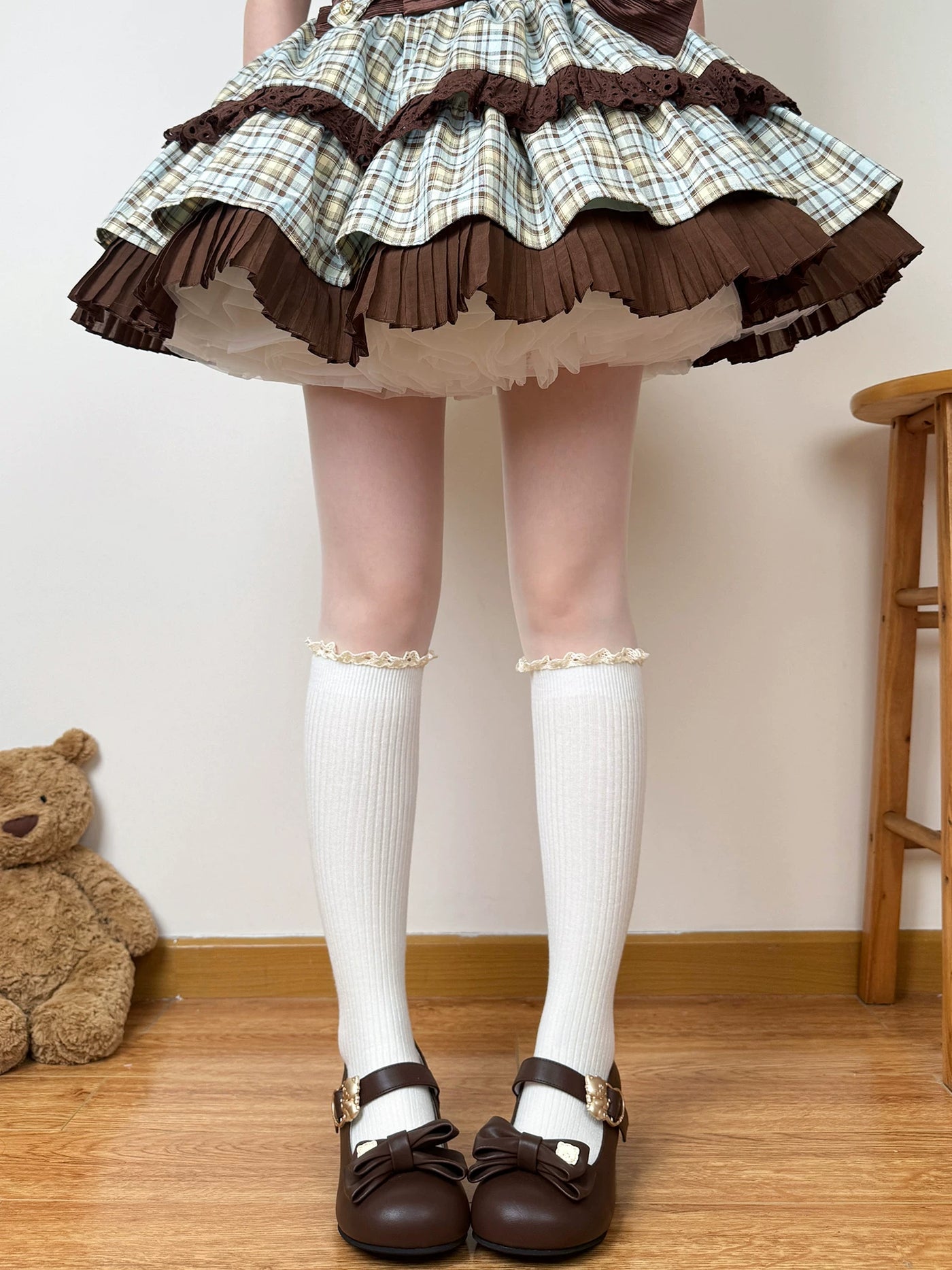 Chubby Bear Tales - Caramel Cocoa Slouch - Lace-Trimmed Slouch Calf Socks