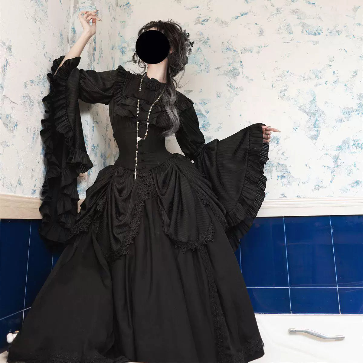 Sweetheart Dream Machine - Gothic Hime - Hime-Sleeve Top and Fishbone Skirt Set