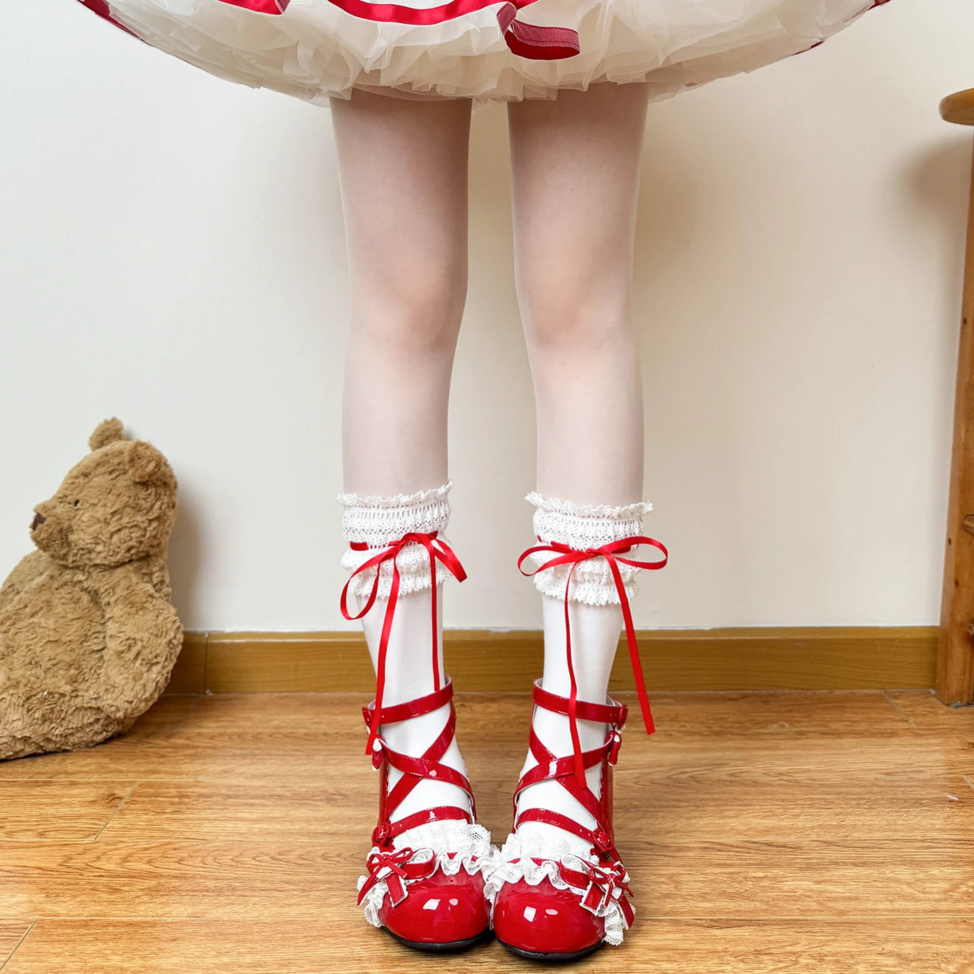 Chubby Bear Tales - Cream Ballet Ribbon - Socks with lace cuffs and tie ribbons