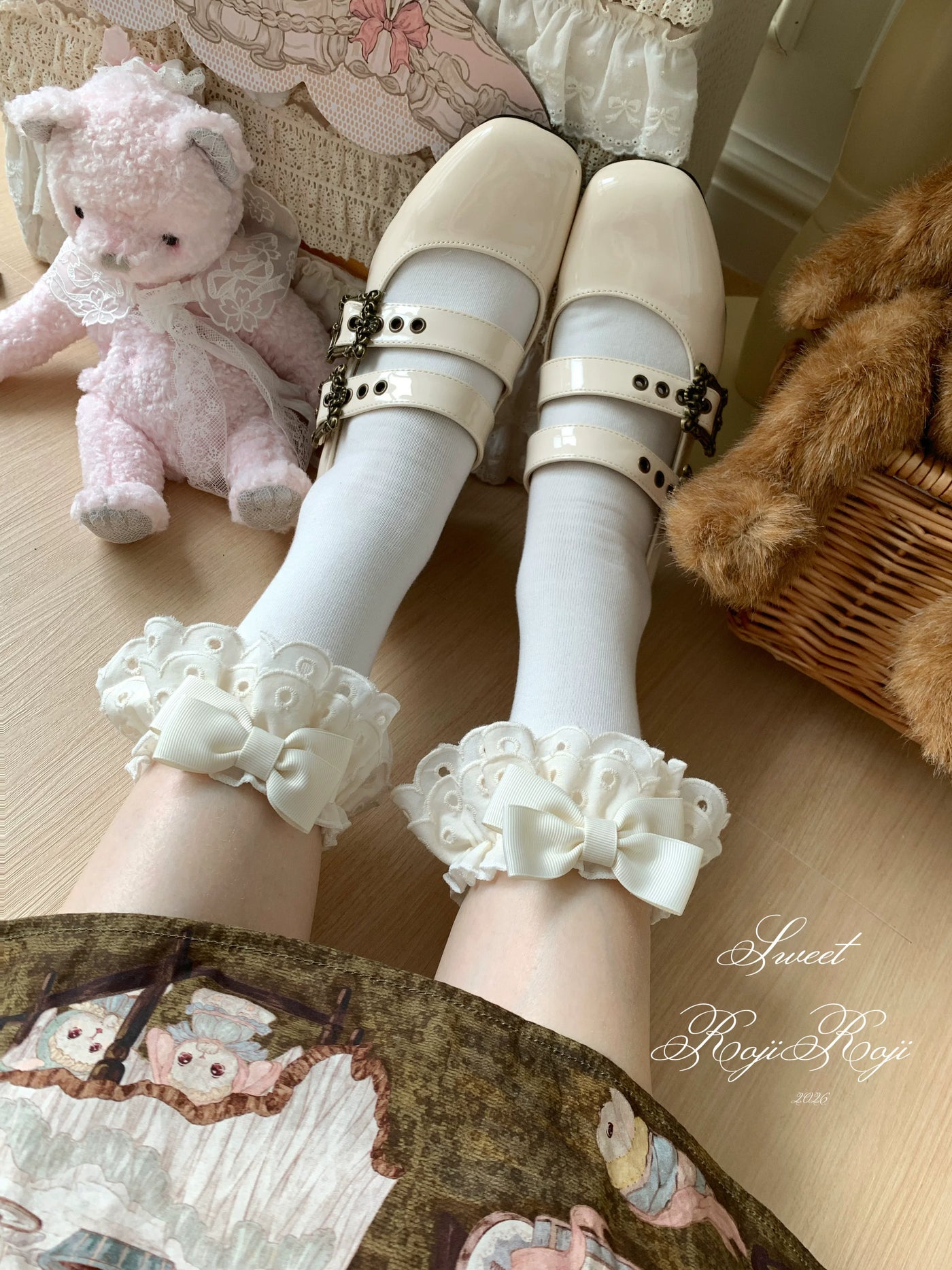 Roji Roji - Cotton Classic Lolita Calf Socks - Double Layer Trim & Bow Socks