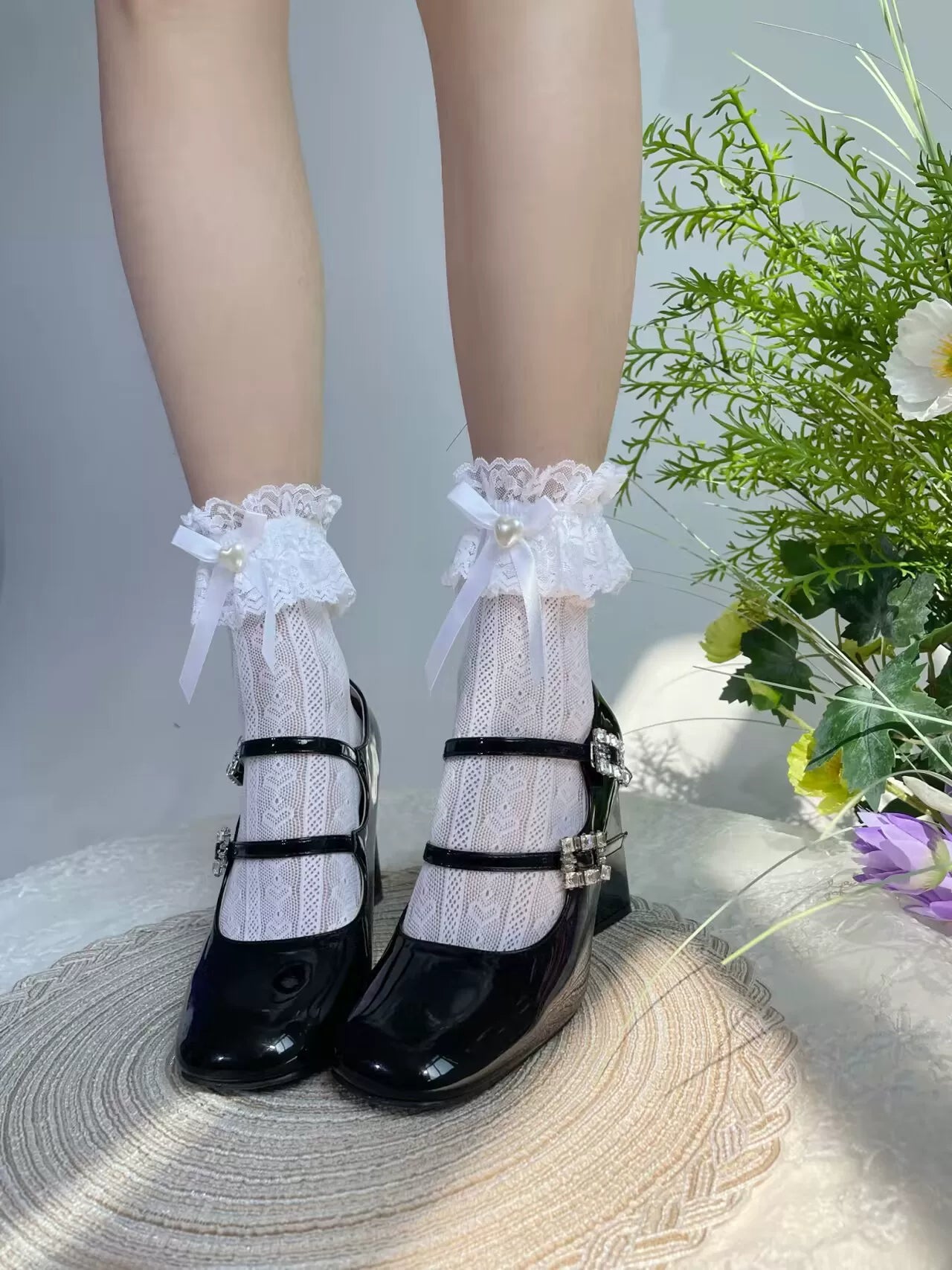 Fantasy Doll - Pearl Bow - Short Socks with Layered Lace Ruffles