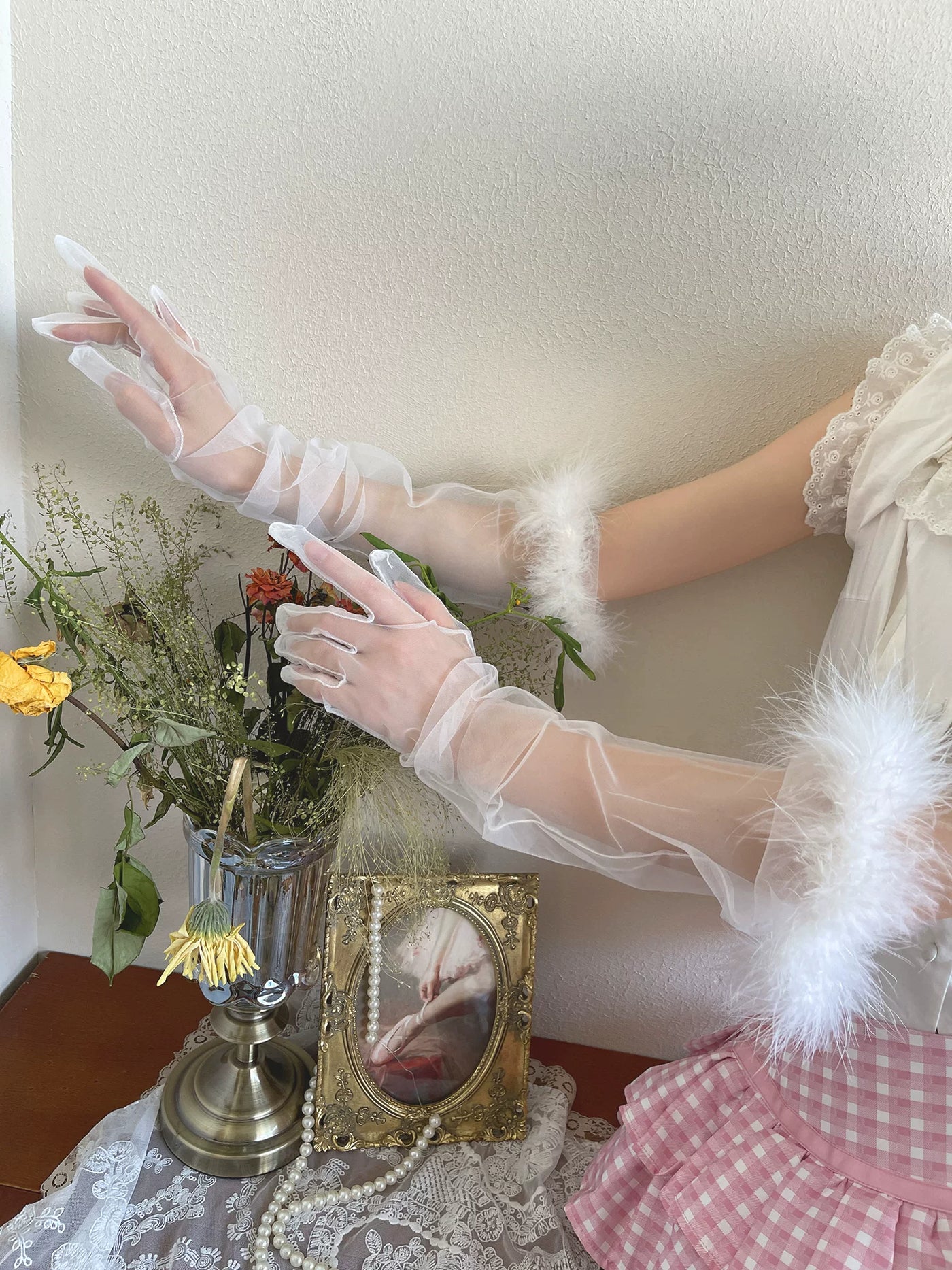 Sock Noble - Feather Veil - Sheer Five-Finger Long Gloves