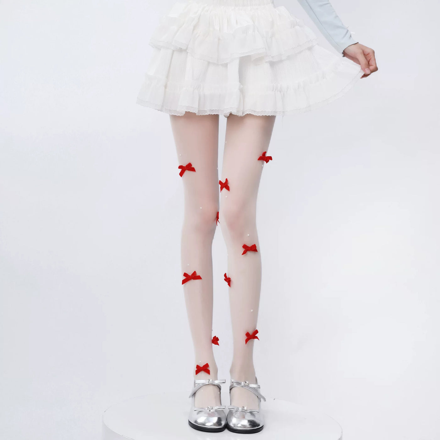 Fantasy Doll - Pearl Bow - Milk-White Pantyhose with Scattered Bows and Pearl Details