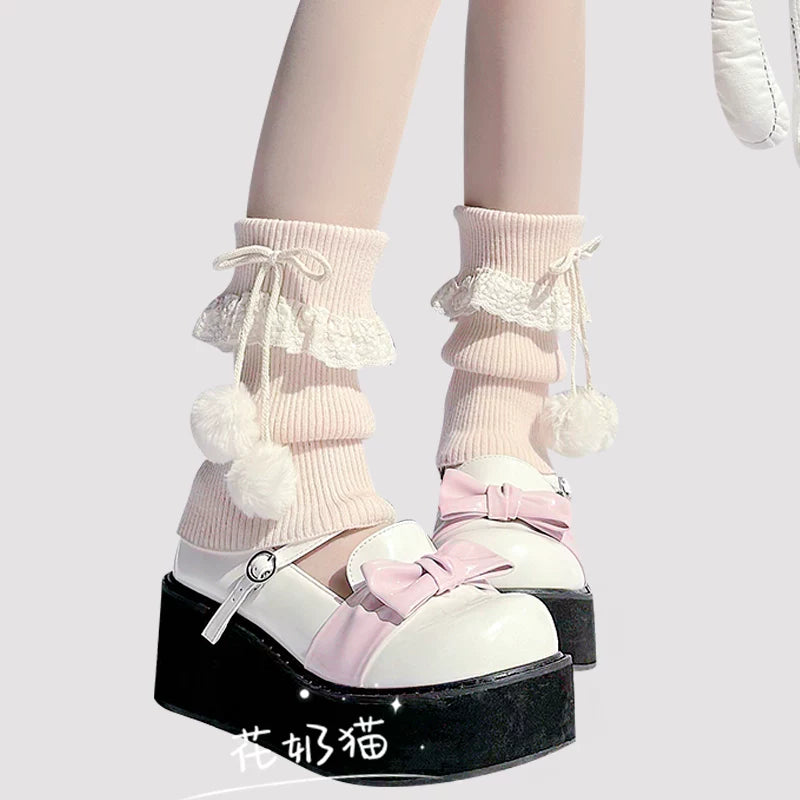Milky white ribbed knit Lolita leg warmer with pom-pom and lace trim