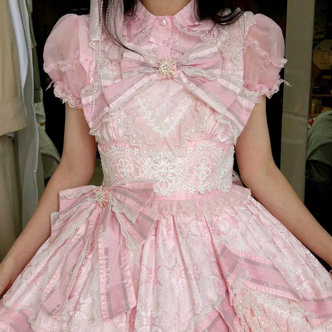Sweetheart Dream Machine - Strawberry Secret Realm - Short-Sleeve Blouse with Lace Trim