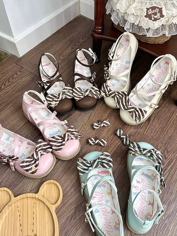 Sheep Puff Candy Tea 2.0 Chocolate Lolita Shoes featuring cute sheep puff details and a glossy finish.