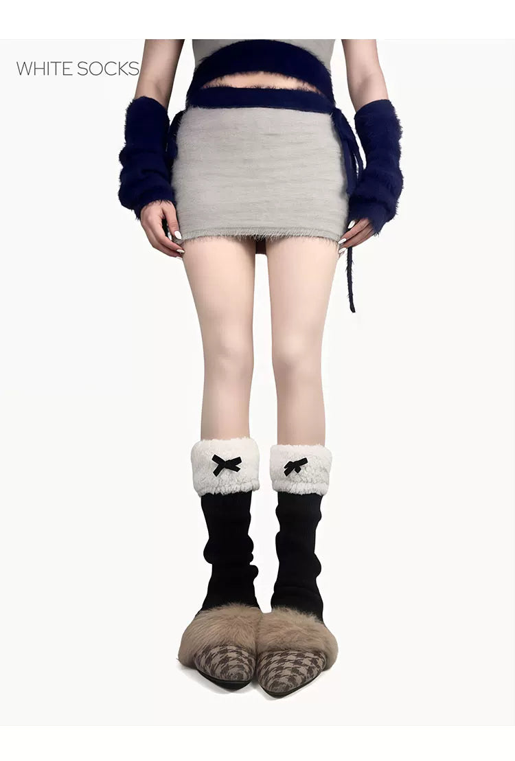 White Socks - Fleece Bow - Stirrup Knit Leg Warmers with Fleece Cuffs