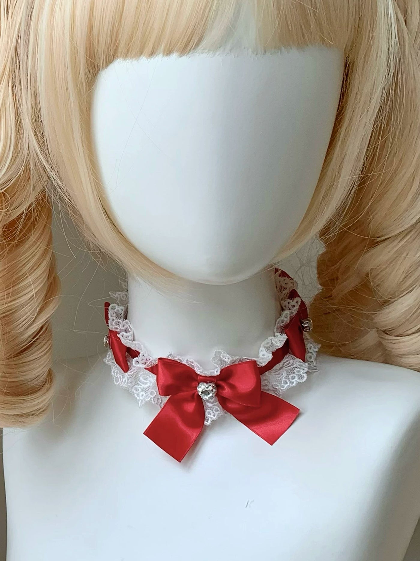 roji roji - Sweetheart Ribbon - Choker with Lace Trim and Satin Bows