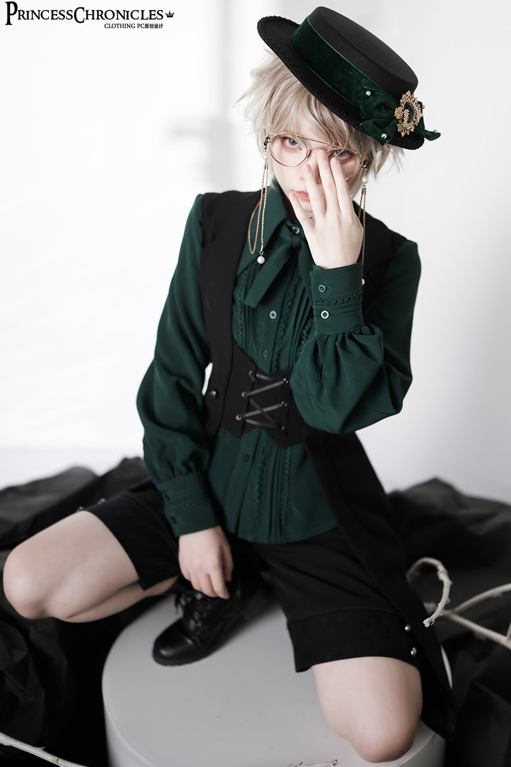 Princess Chronicles - The Night Prelude - Medieval Ouji Lolita Long Vest