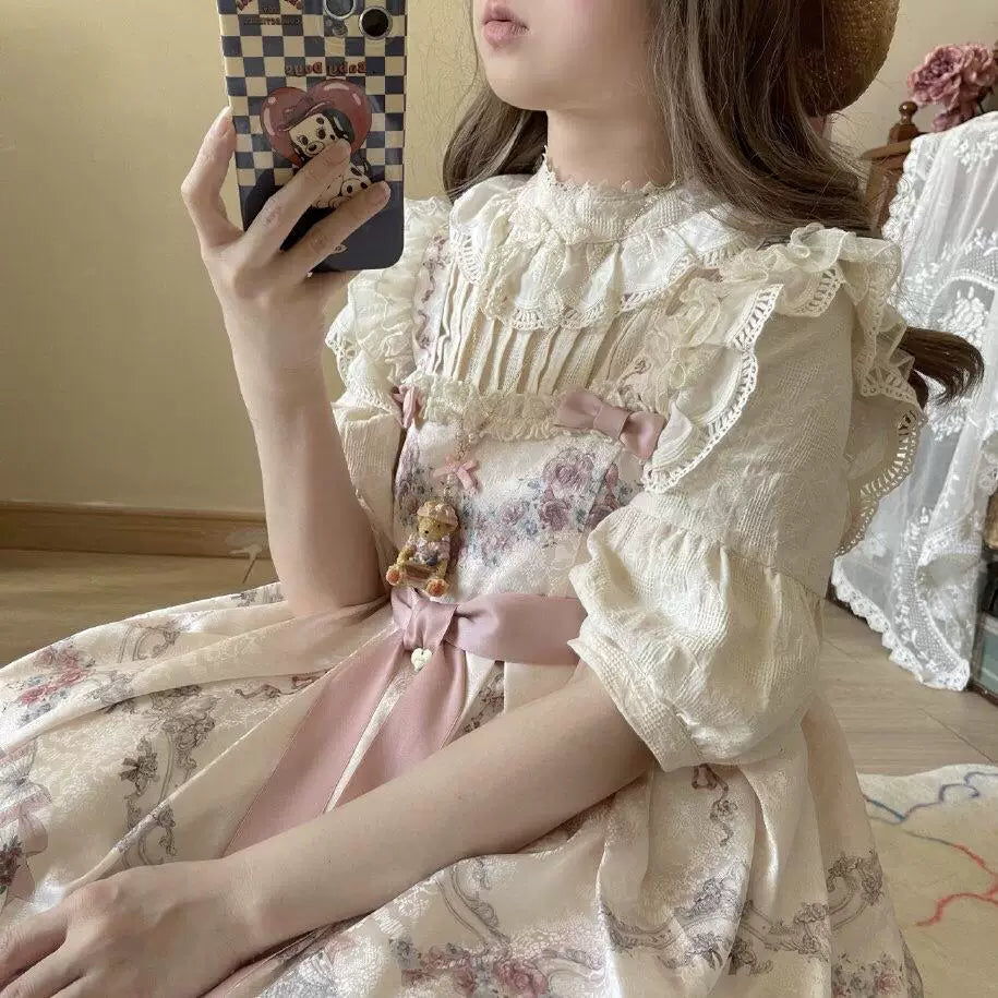Sweetheart Dream Machine - Vintage Girlish - Blouse & Top with a Lace-Trimmed Stand Collar