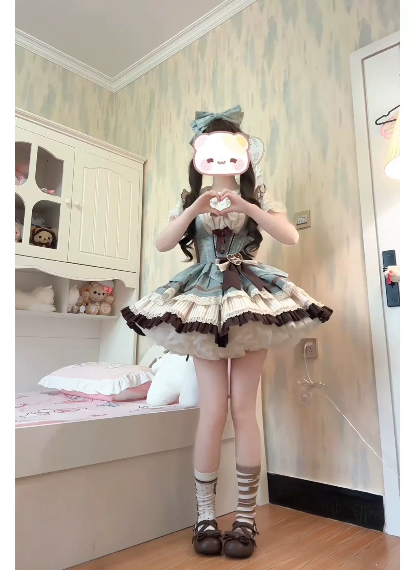 White Sugar Girl - Balletcore Sweet Lolita - Mint chocolate themed