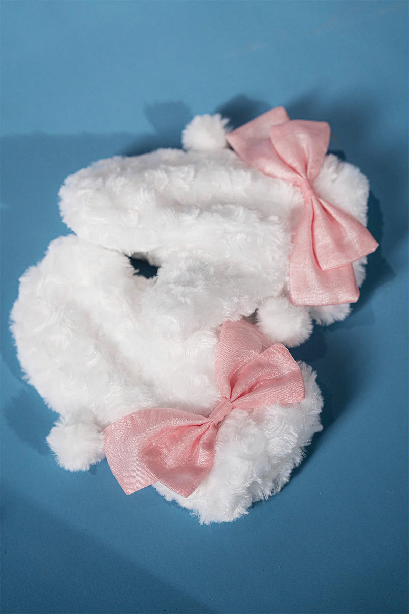 White fluffy Lolita gloves with pink bows