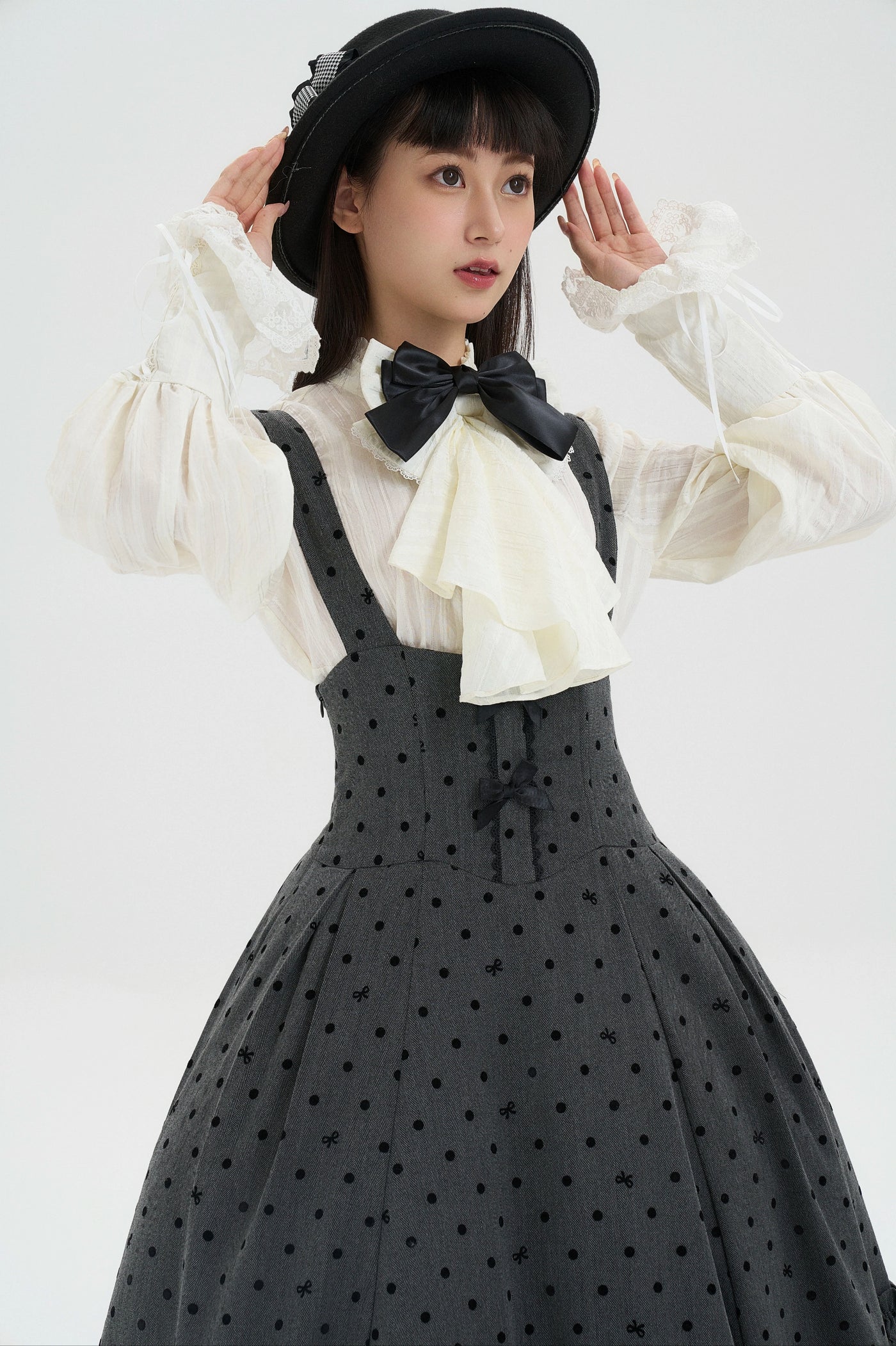 Thousand Wood - Chapter Seven - French-style Lolita set with a bow-front blouse and full skirt