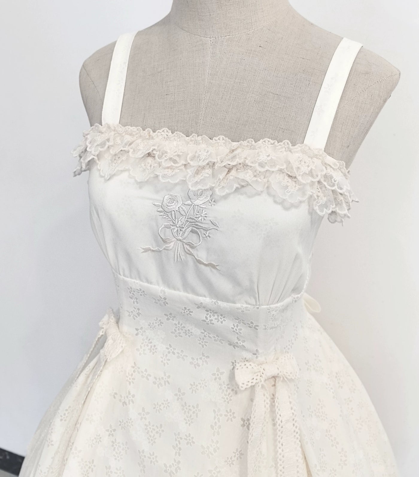 Pumpkin Planet - A Bunch of Spring Appointments - White JSK with Floral Burnout Embroidery