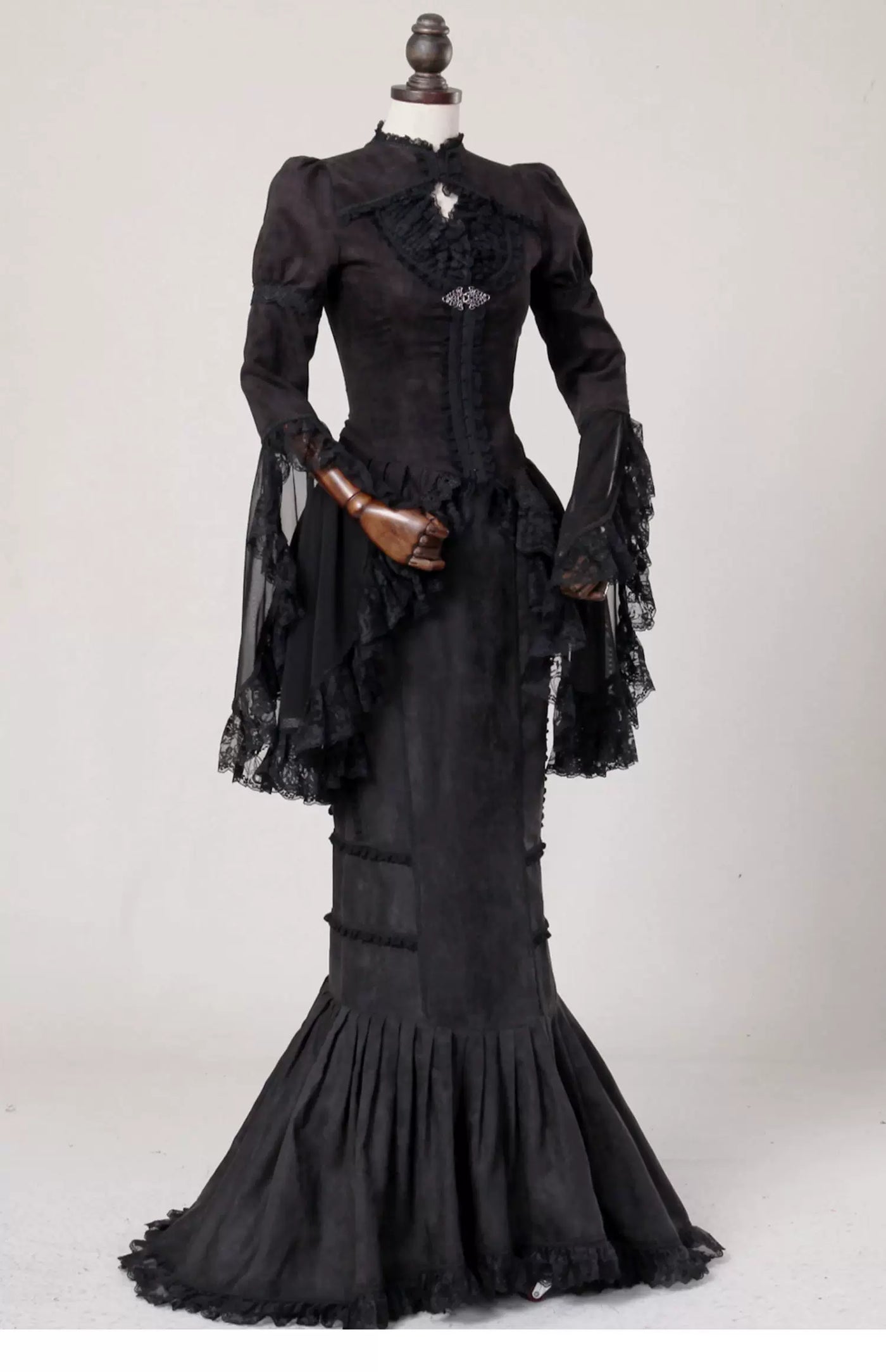 LACE GARDEN - Dark Lace - Black Mesh Outerwear and Mermaid Skirt Set with Lace Trim