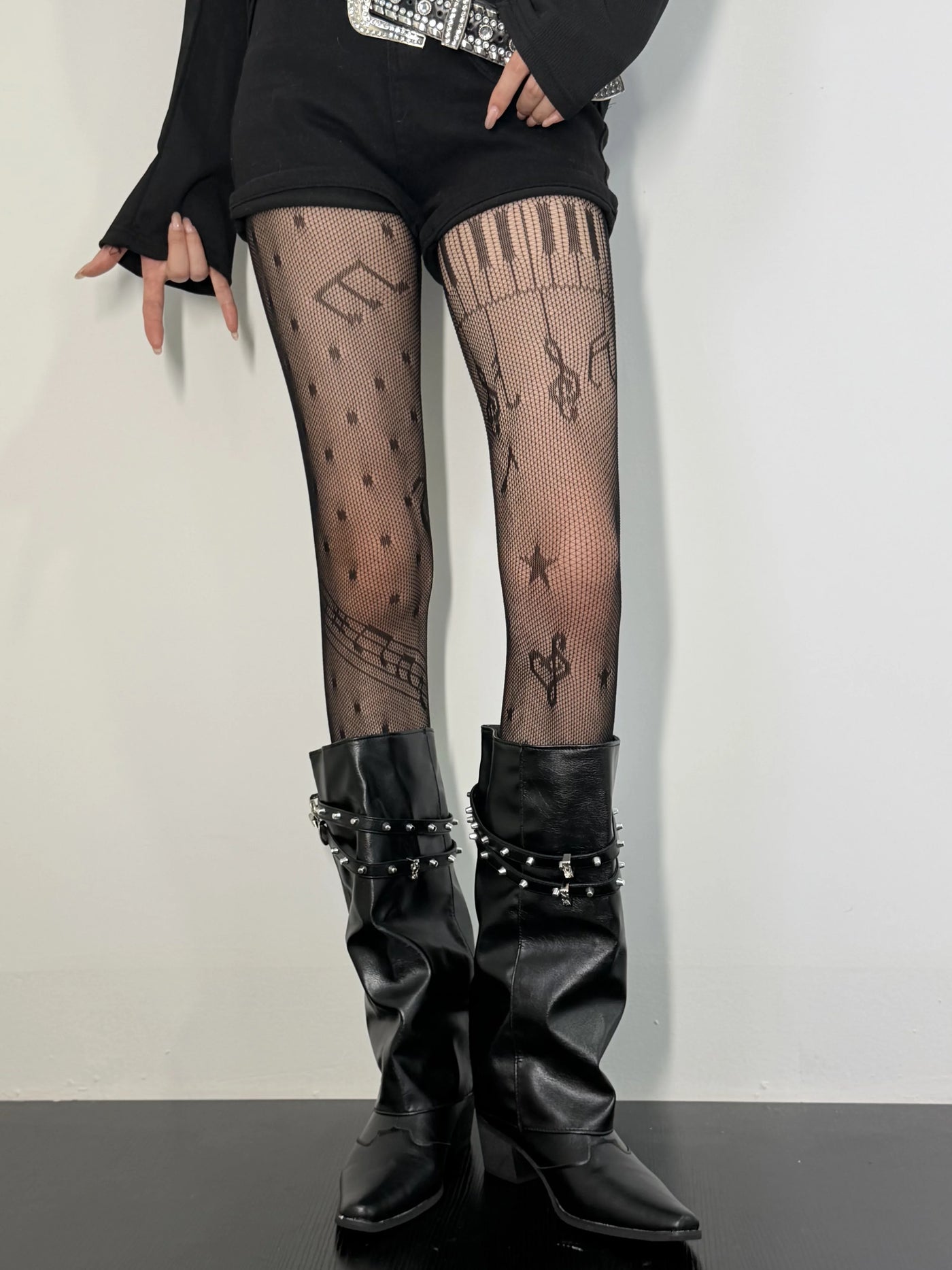 Fantasy Doll - Musical Notes - Musical-Note Fishnet Tights