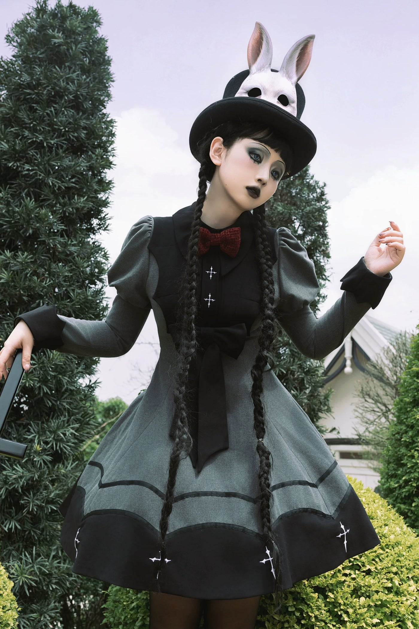 Polaris Lolita - Vampire Princess - Gothic Lolita OP dress with bat designs and Juliet sleeves - product detail 11