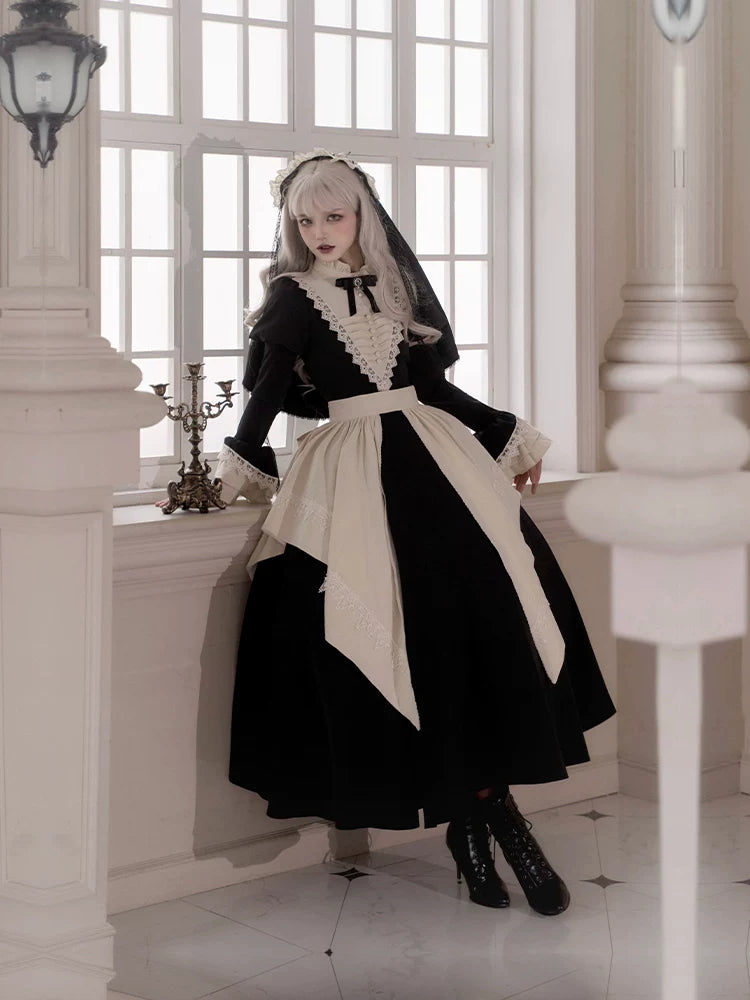 With PUJI - Nocturnes - Gothic Lolita OP Dress, Detachable Styling detail view 4