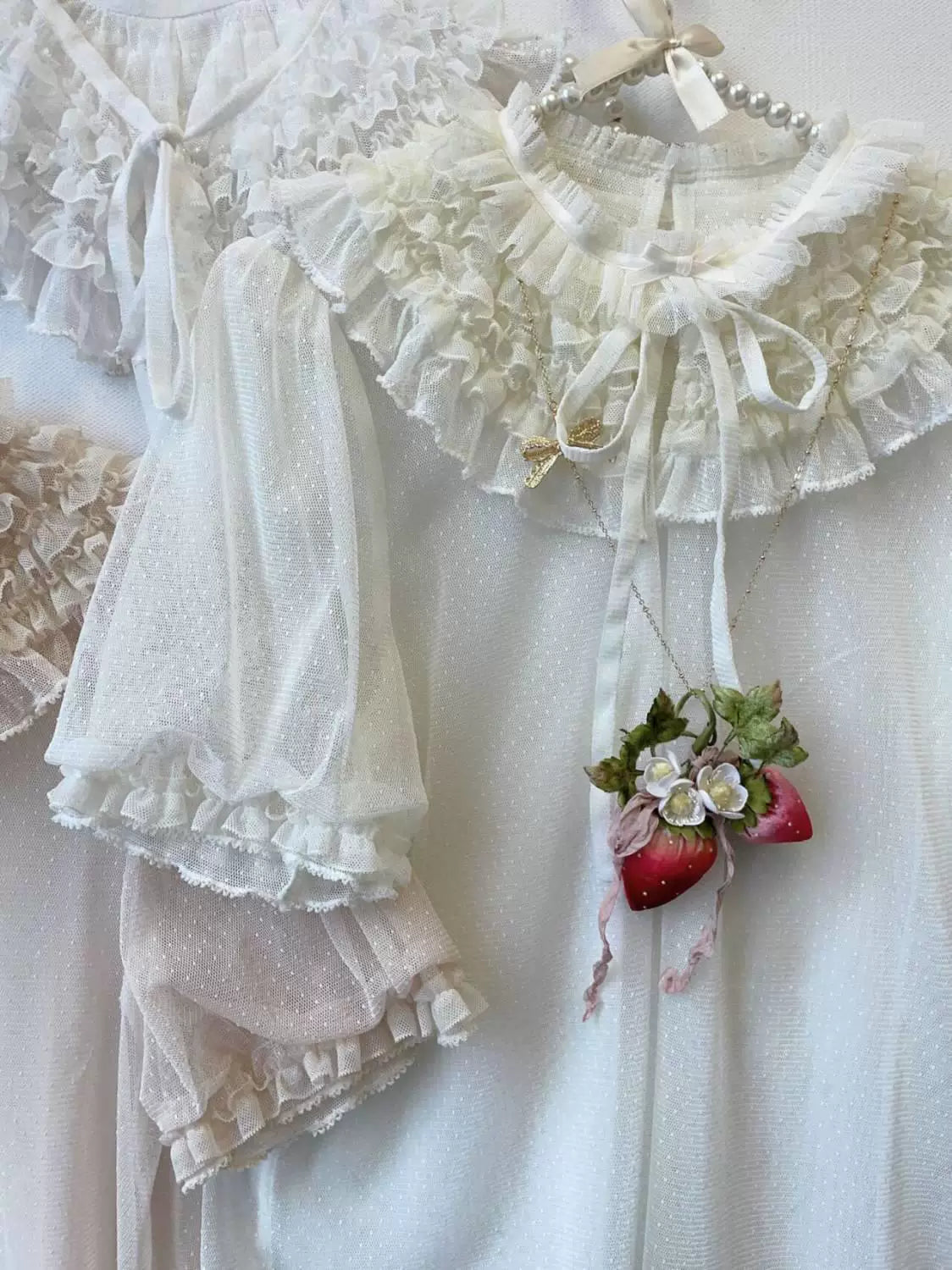 Sweetheart Dream Machine - Dotted Tulle - Short-Sleeve Blouse with a Frilled Stand Collar