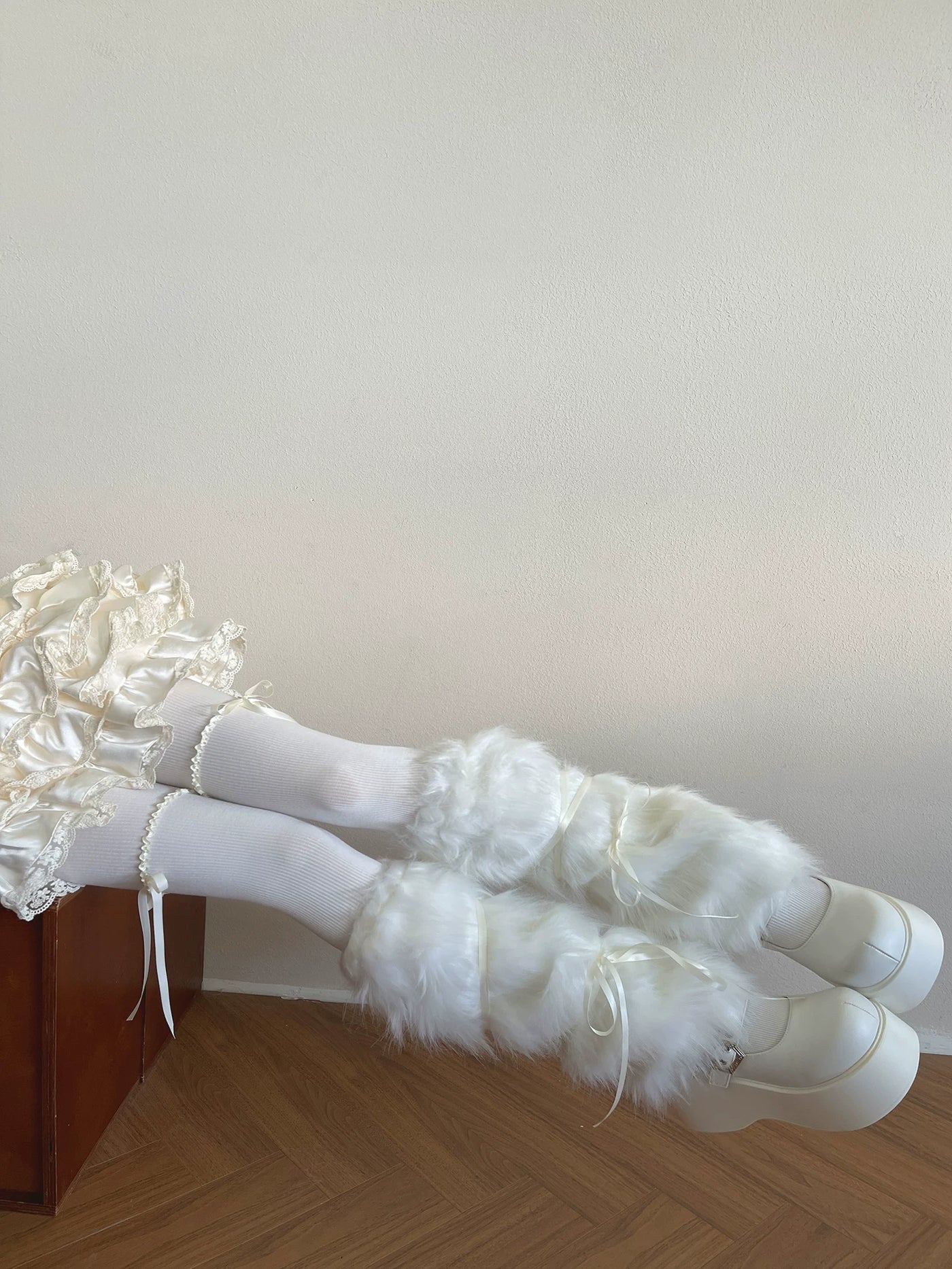 Sock Noble - Winter Fur - Long fur leg warmers with ribbon ties