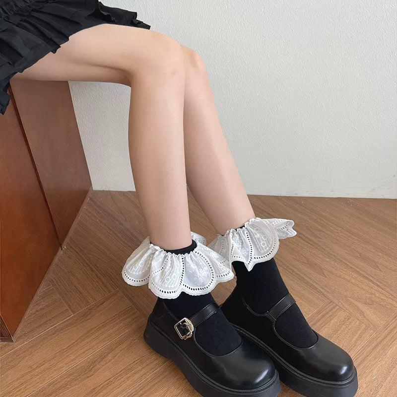 Sock Noble - Petal Lace - Short Slouch Socks with White Ruffle Trim