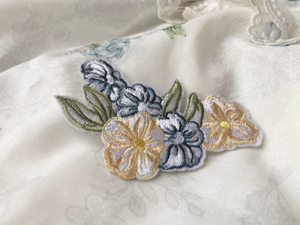 White Tea Story - Sweet Lolita Tea Party OP - Short-sleeve floral