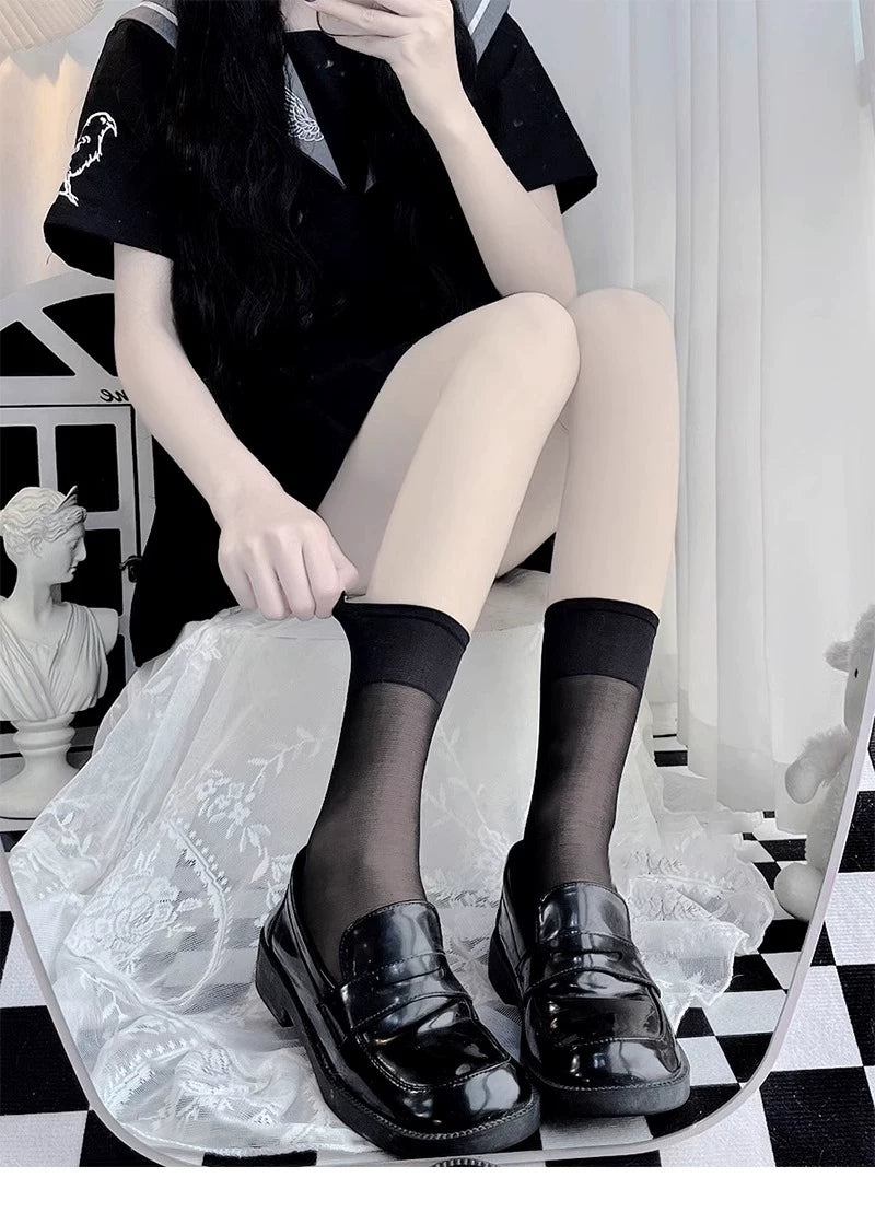 Floral Milk Cat - Sheer Basic - Plain Sheer Mid-Calf Socks in White and Black