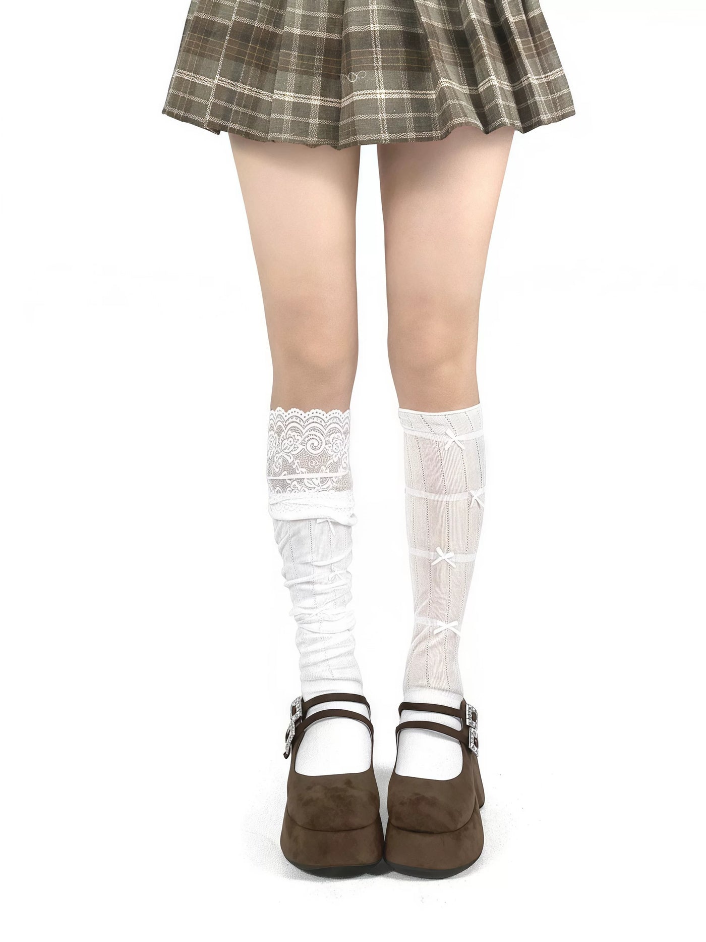 White Socks - Sweet Bow Slouch - Thin Combed-Cotton Slouch Calf Socks with Bow Detail