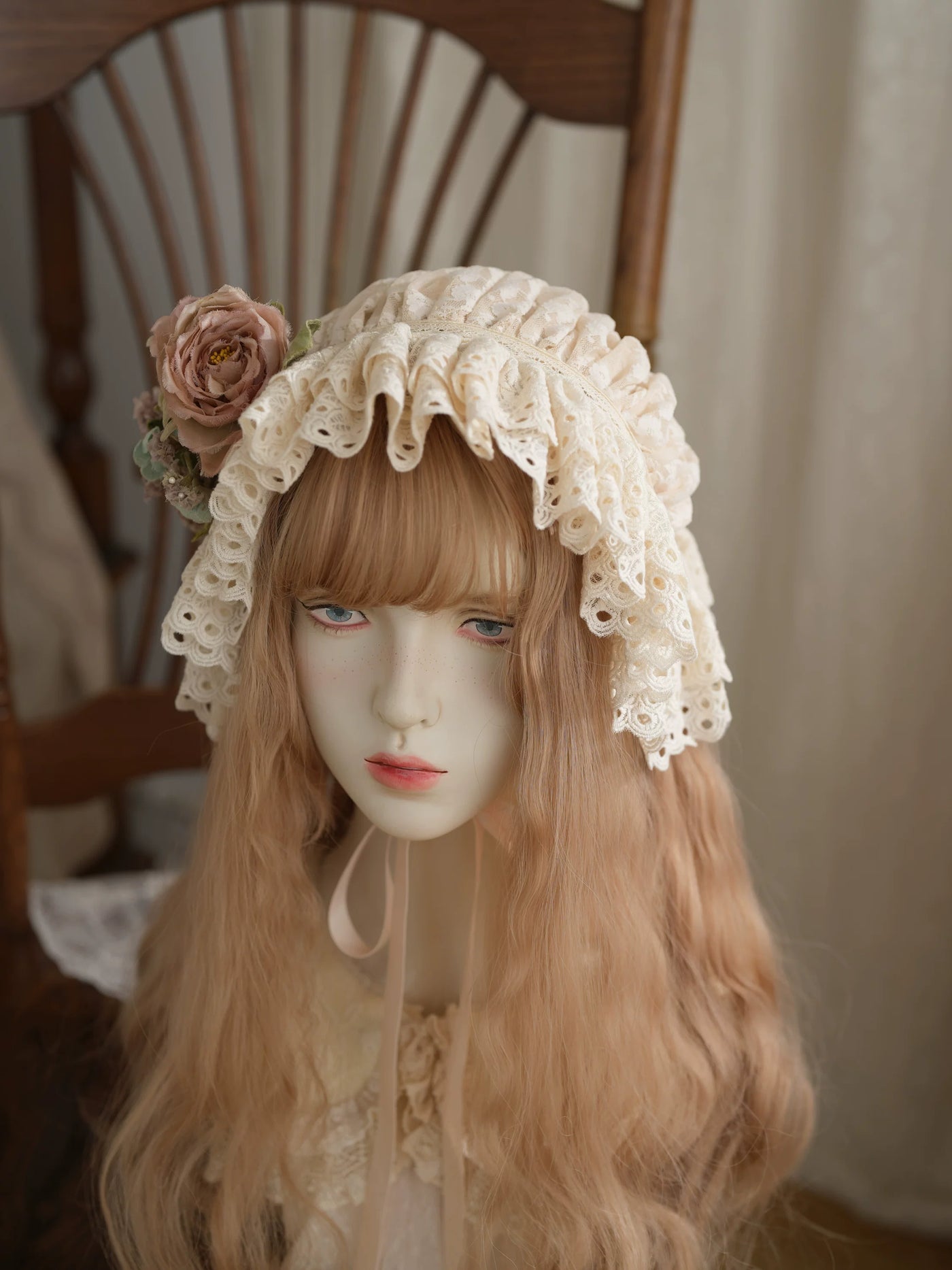 Star Box - Air Flora - Layered-Lace Bonnet with Long Ribbon Ties