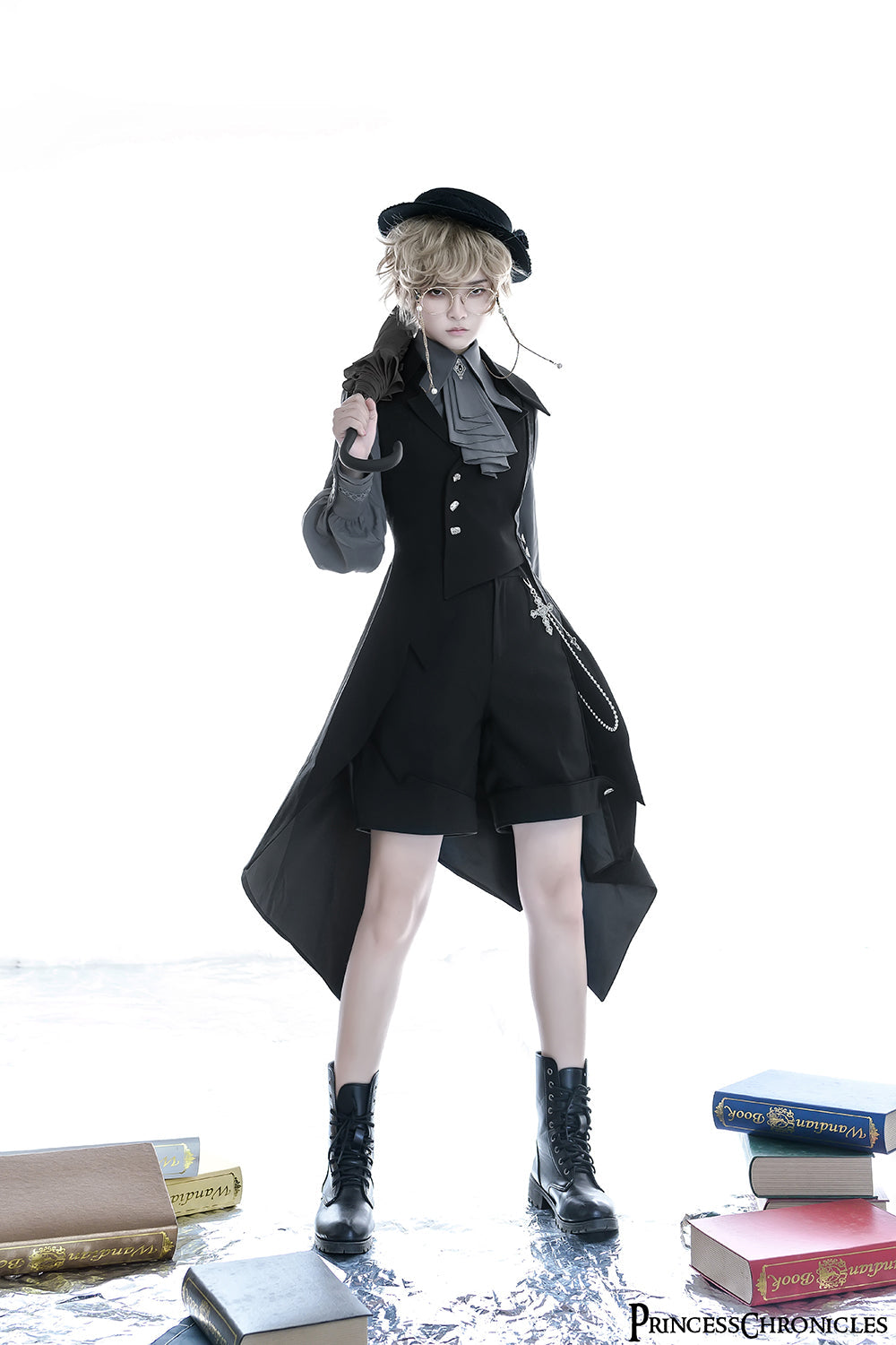 Princess Chronicles - Black and Blue - Retro Ouji Lolita Shirt, Mutton Sleeves