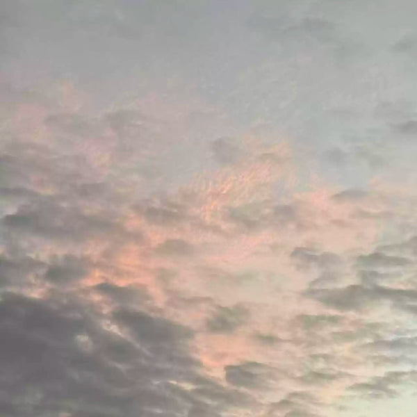 Soft cloudy pink-gray transparent texture